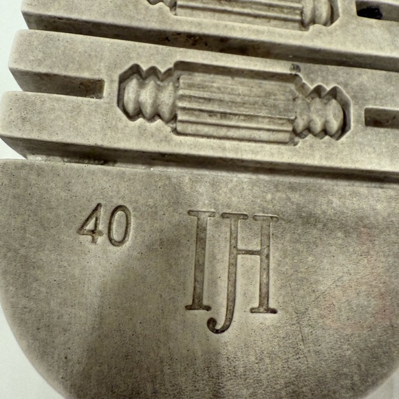 Ilse Jacobsen Tulip Perforated Sneaker (Women)
Size 40 Size 10 - Picture 7 of 7